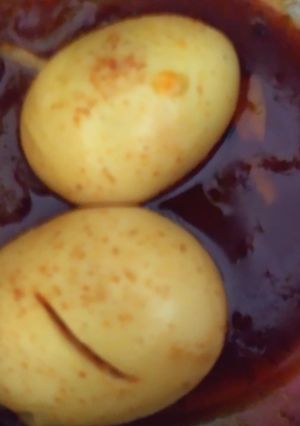 এগ কষা (egg kosha recipe in Bengali) রেসিপির প্রধান ছবি