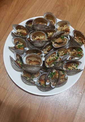 Hình của món Sò lông nướng mỡ hành.