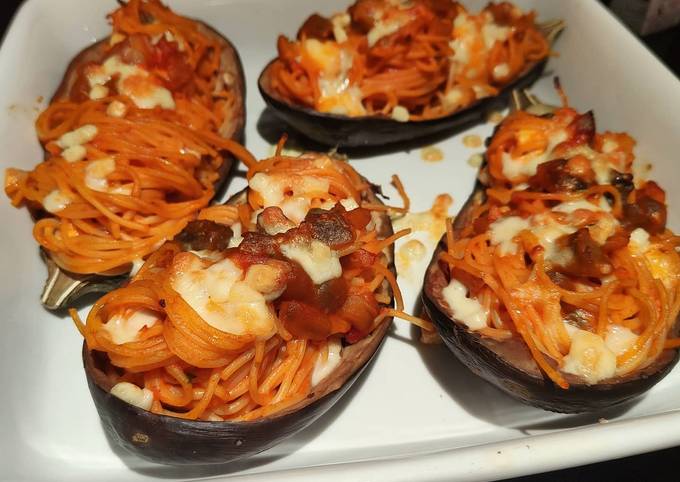 Aubergines farcies aux spaghettis