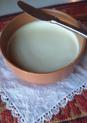 Una foto de Salsa Alioli