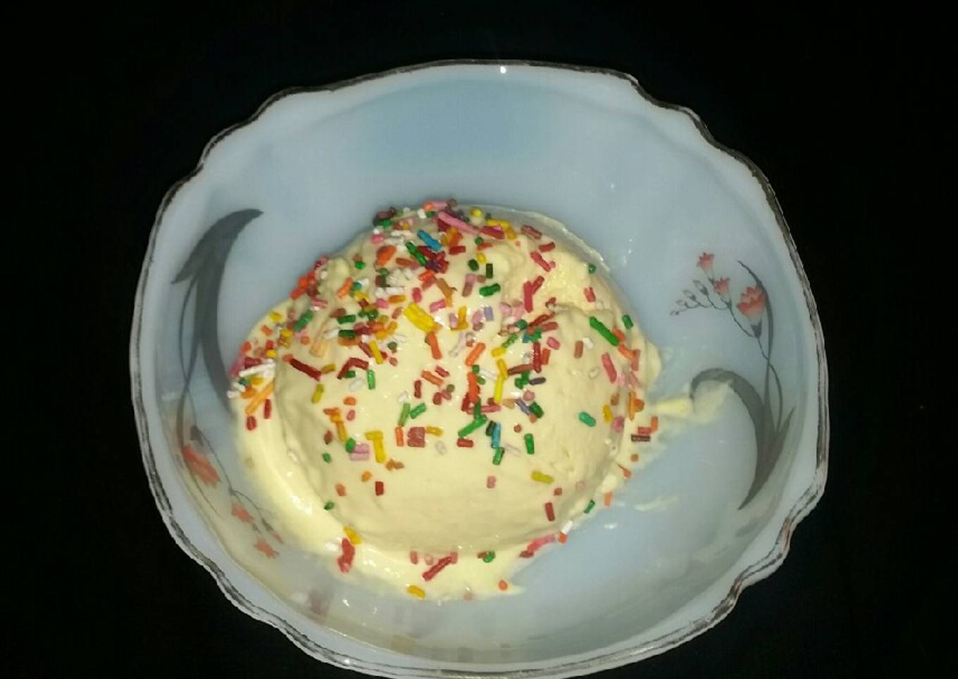 Yummy Mango Ice cream