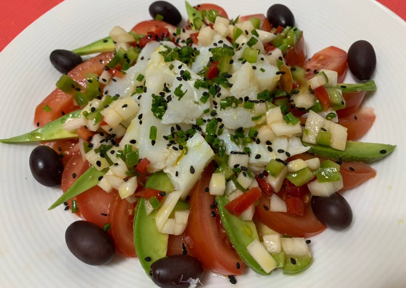 Esqueixada de bacalao con aguacate