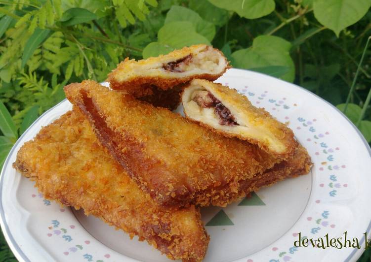 472. Roti Tawar Goreng Isi Pisang Coklat