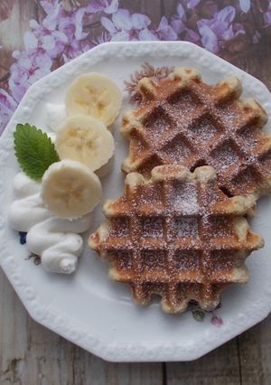 Zdjęcie przepisu Gofry bananowo-jaglane.