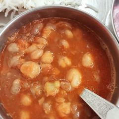 A picture of Chatpate Chole.