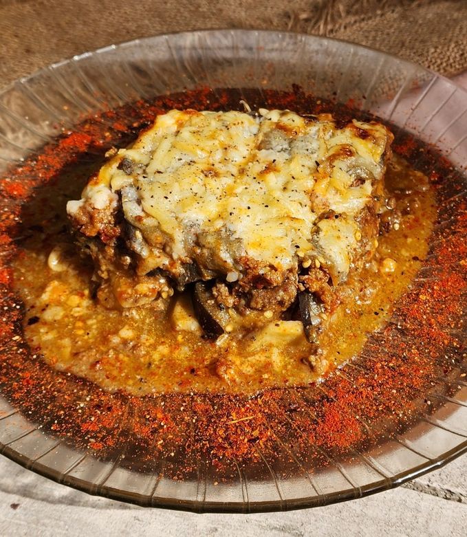Una foto de 🍆Moussaka🍆receta griega original 🍆