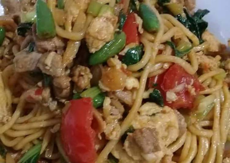 Cara Gampang Membuat Mie goreng mercon ala mama fahaza Anti Gagal