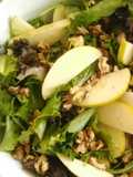 Salada com maçã e nozes