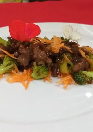 Una foto de Teriyaki de res