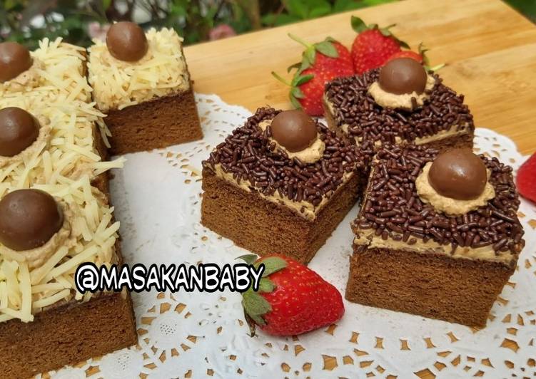 Resep Populer RESEP CAKE POTONG MOCCA SUPER MOIST | LEMBUT &amp;amp; IRIT TELUR Sedap Nikmat