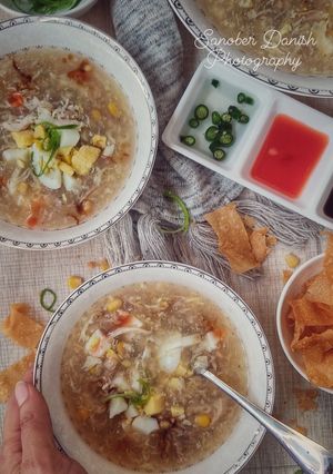 A picture of Street Style Chicken Corn Soup.