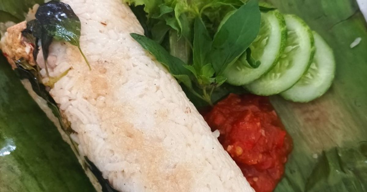 Nasi bakar tongkol suwir