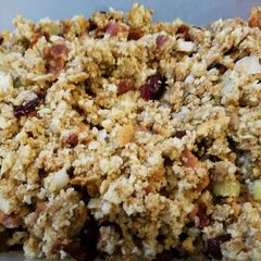A picture of Stuffing, Cranberry/ Sausage.