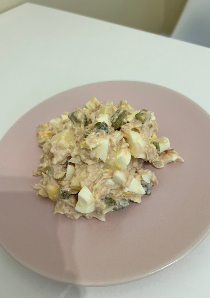 Norvég tonhal saláta recept fotója