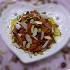 A picture of Gajjar halwa.