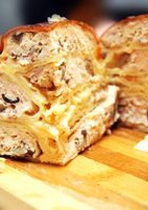 Фото Курица, фаршированная блинами на Новый год - "Курица По-Царски".