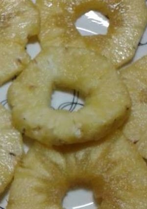Una foto de Piña con canela