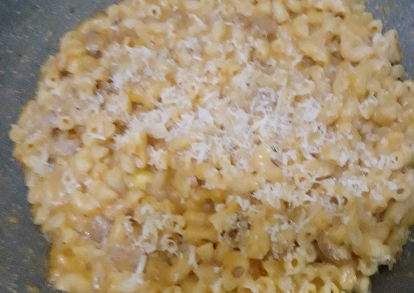 Macaroni cheese