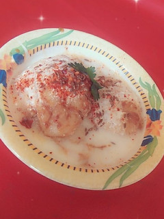 दही वड़ा (dahi vada recipe in Hindi) रेसिपी मुख्य फोटो
