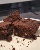Brownie con arándanos y almendras