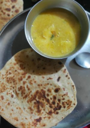 A picture of Kadhi.