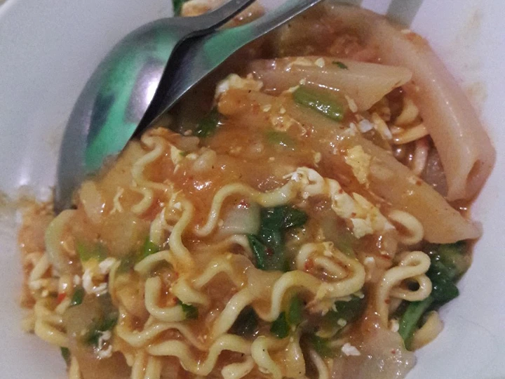 Langkah Gampang Menyiapkan Resep Seblak mie+kerupuk+empek2 yang Bisa Manjain Lidah Anti Ribet, Sempurna