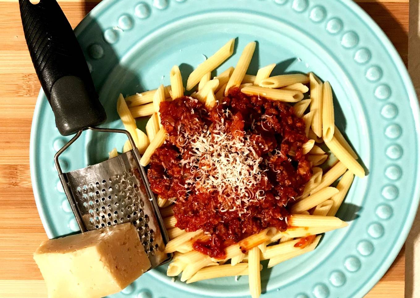 Whole blood Wagyu bolognese