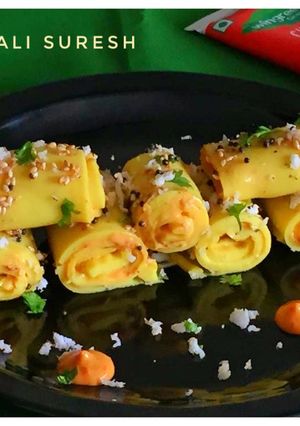 A picture of Khandvi Rolls !!!.