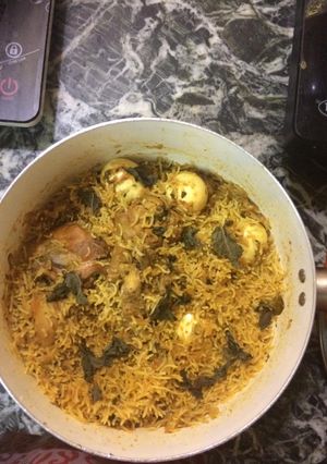 A picture of Chicken egg biryani.