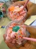 Es Krim Strawberry Tanpa Freezer (Metode Titik Beku Kimia)
