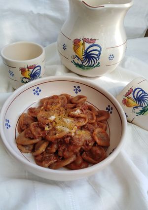 A picture of Orecchiette with Primitivo di Manduria.