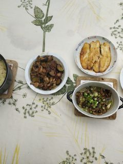 Hình của món Bữa cơm gia đình vào ngày chủ nhật.