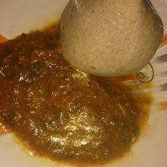 A picture of Tuwon Alkama da miyan taushe.