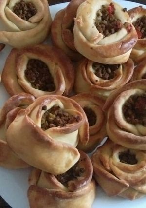 A picture of Rose buns #festivedishcontestmombasa #Arabiccontesti.