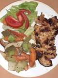 Muslos al ajillo con mix de vegetales. 🍗🥗