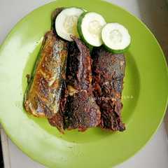 A picture of Lele goreng.