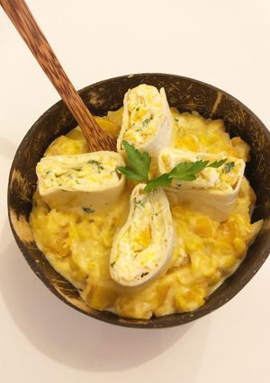 Une photo de Mash poireaux-butternut et petits roulés chèvre noisettes 🌯🥣🌱