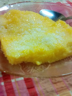 Una foto de Postre de polenta dulce 🌽