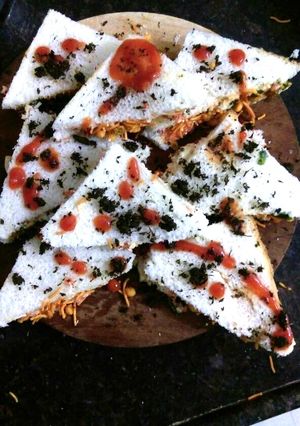 A picture of Royal Sandwiches.