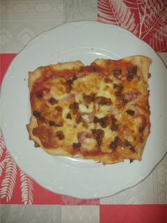 Una foto de Pizza casera