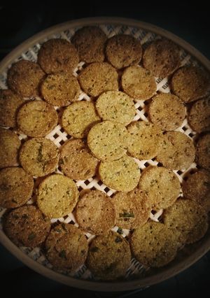 મેથી પૂરી (Methi Poori Recipe In Gujarati) રેસીપી મુખ્ય ફોટો