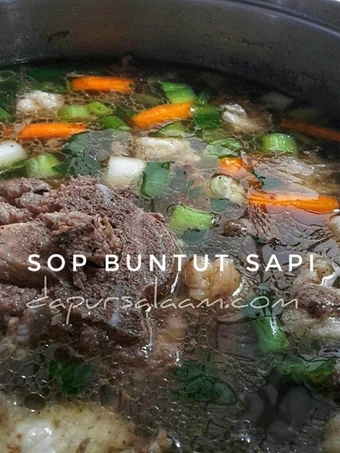 Langkah Gampang Membuat Resep Sop Buntut Sapi yang Enak