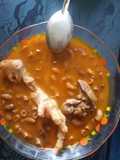 Sopa de fideo con pollo