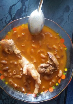 Una foto de Sopa de fideo con pollo