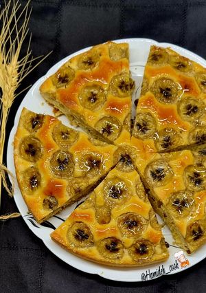 عکسی از دستور کیک موز وکشمش🥰