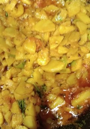 A picture of Aalo ke katliya.