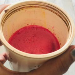 A picture of Apple, Carrot, Beet Juice.