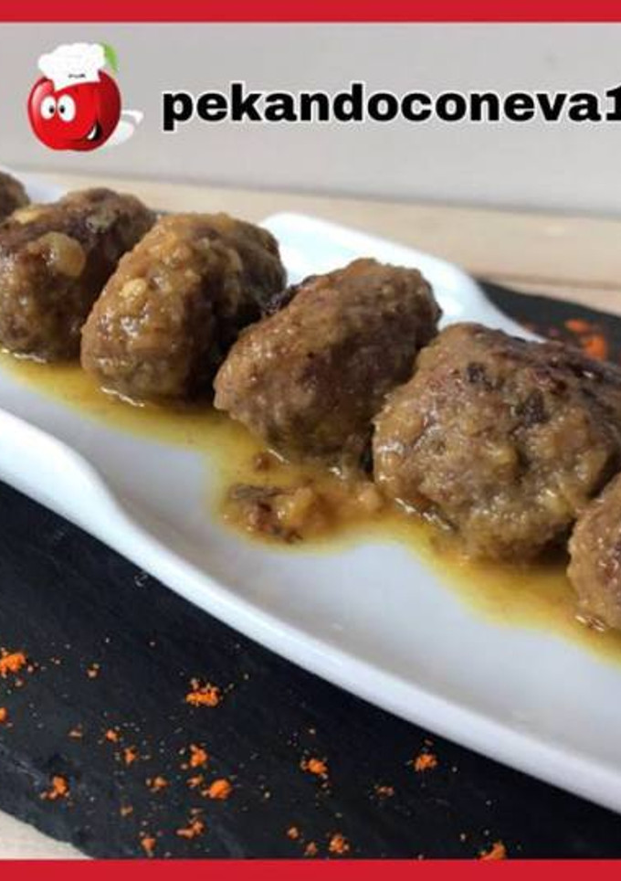 Una foto de Albóndigas en salsa de naranja