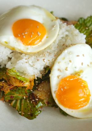 A picture of Bomdong Bibimbap 🥬 | Korean Seasonal Spring Cabbage Recipe.