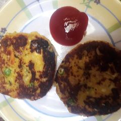 A picture of Aloo tikki.